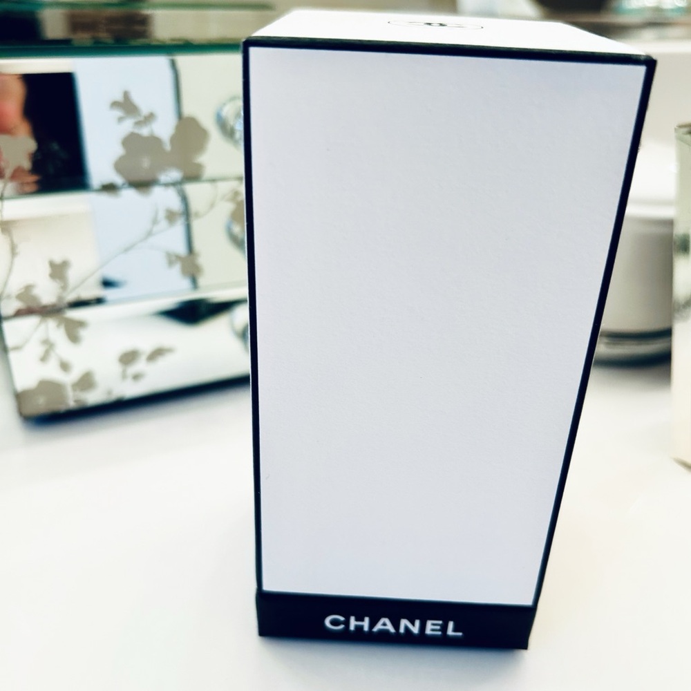 CHANEL Sycomore - Picture 6 of 9